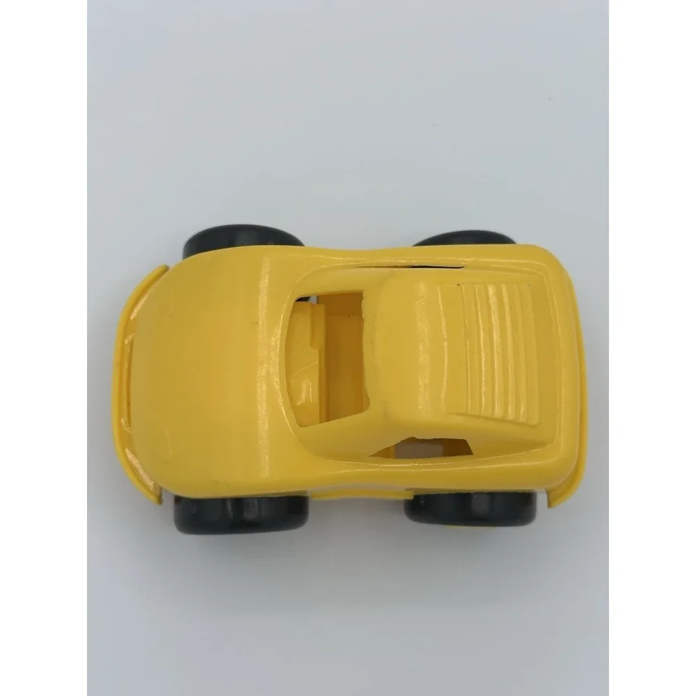 Vintage American Plastic Toys Yellow Car USA 1987 Item 14942